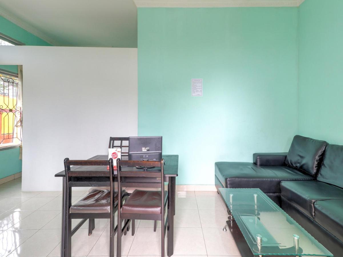 Oyo 2997 Grand Suites Palace 2 Sindanglaya Exterior photo