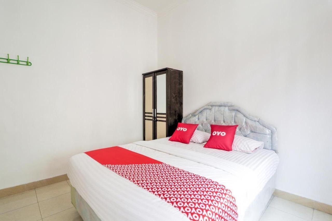 Oyo 2997 Grand Suites Palace 2 Sindanglaya Exterior photo